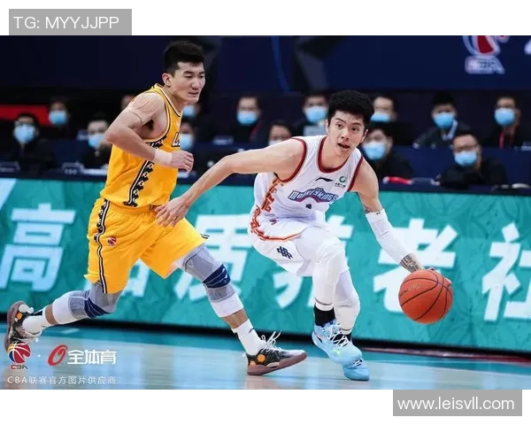 南京篮球队在锦标赛积分榜上以90分稳居第一名展现强劲实力 南京篮球队在锦标赛积分榜上以90分稳居第一名展现强劲实力