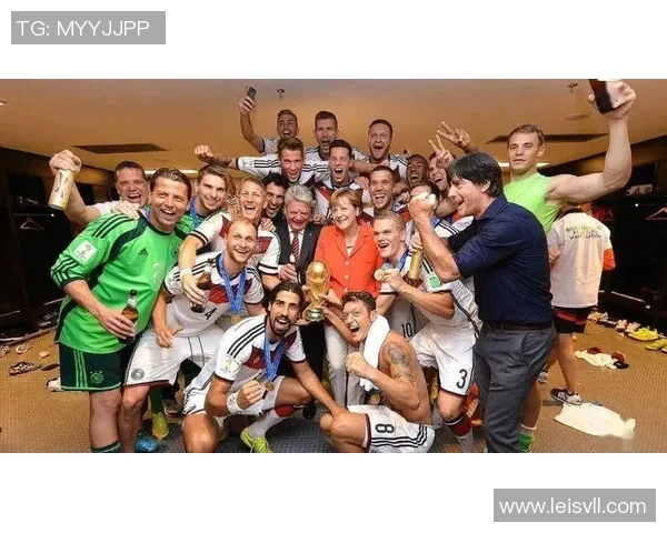 德国足球明星黑人在绿茵场上的辉煌成就与影响力分析