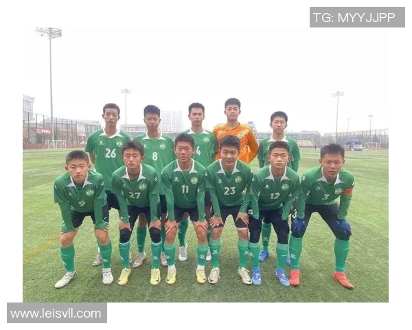 西安足球队在联合会杯积分榜中以69分稳居第一名,展现强劲实力 西安足球队在联合会杯积分榜中以69分稳居第一名,展现强劲实力