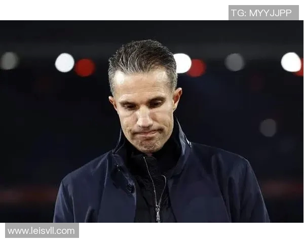 足球明星眼神中的故事与沧桑岁月的深刻印记