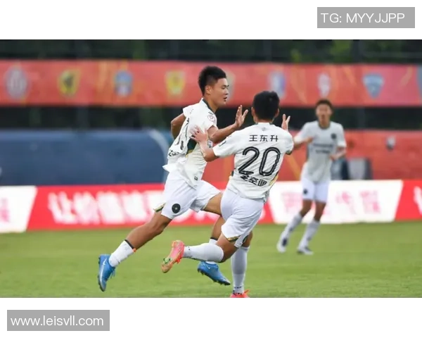 成都羽毛球队以75分稳居冠军赛积分榜首位展现强劲实力