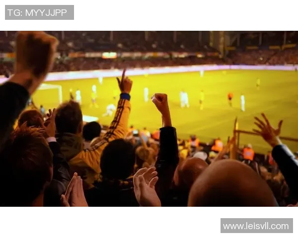 足球明星热舞庆祝视频展现激情与活力引发球迷热烈追捧 足球明星热舞庆祝视频展现激情与活力引发球迷热烈追捧