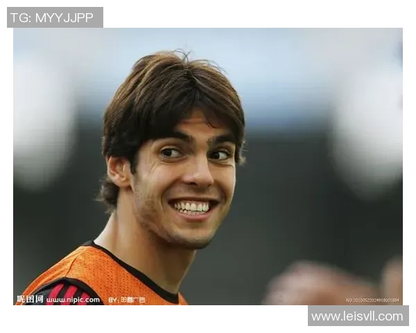 姓菲的足球明星背后的故事与成就揭秘 姓菲的足球明星背后的故事与成就揭秘